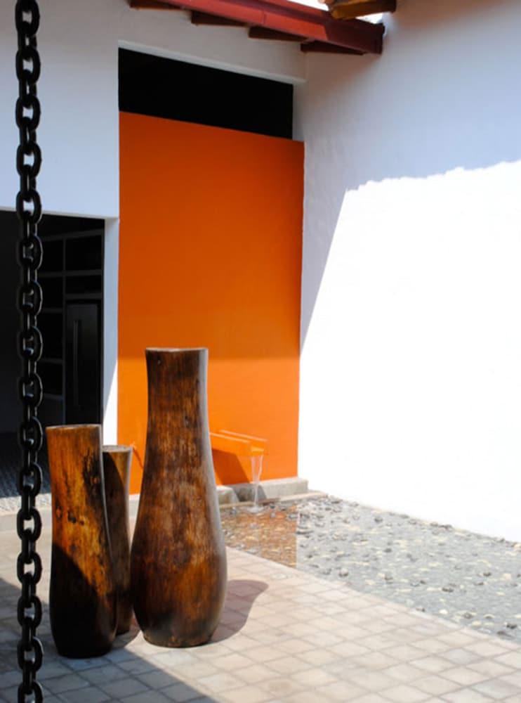 Los Patios Hotel Granada Luaran gambar