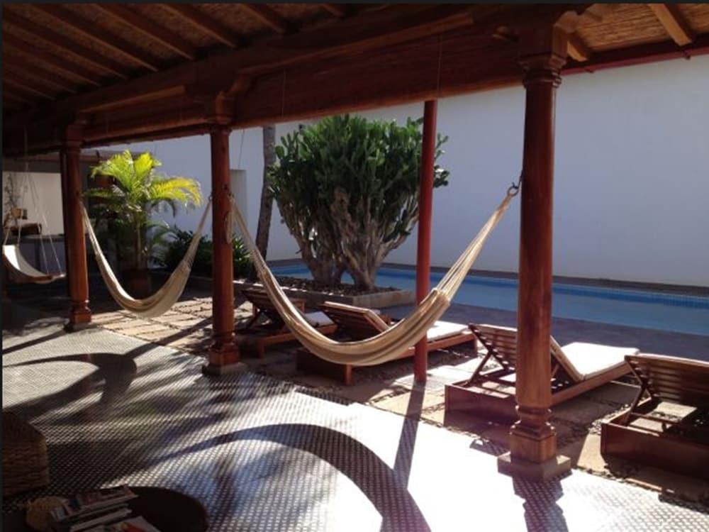 Los Patios Hotel Granada Luaran gambar