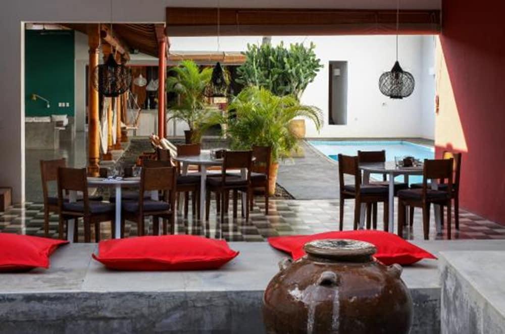 Los Patios Hotel Granada Luaran gambar