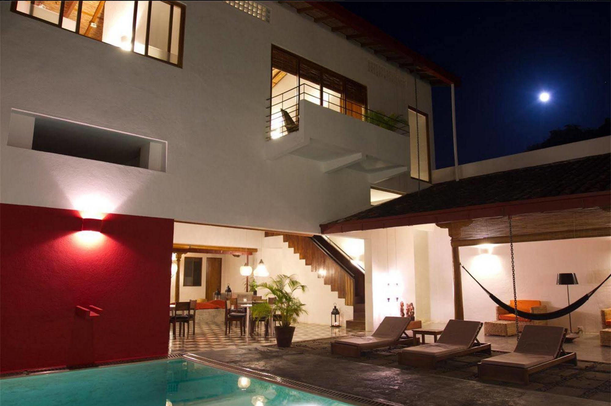 Los Patios Hotel Granada Luaran gambar