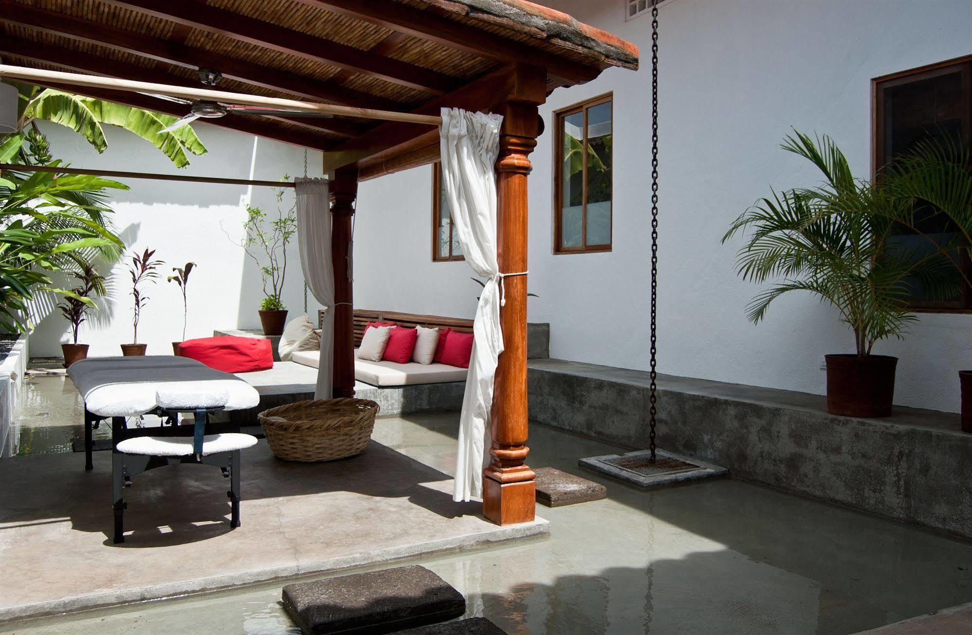 Los Patios Hotel Granada Luaran gambar